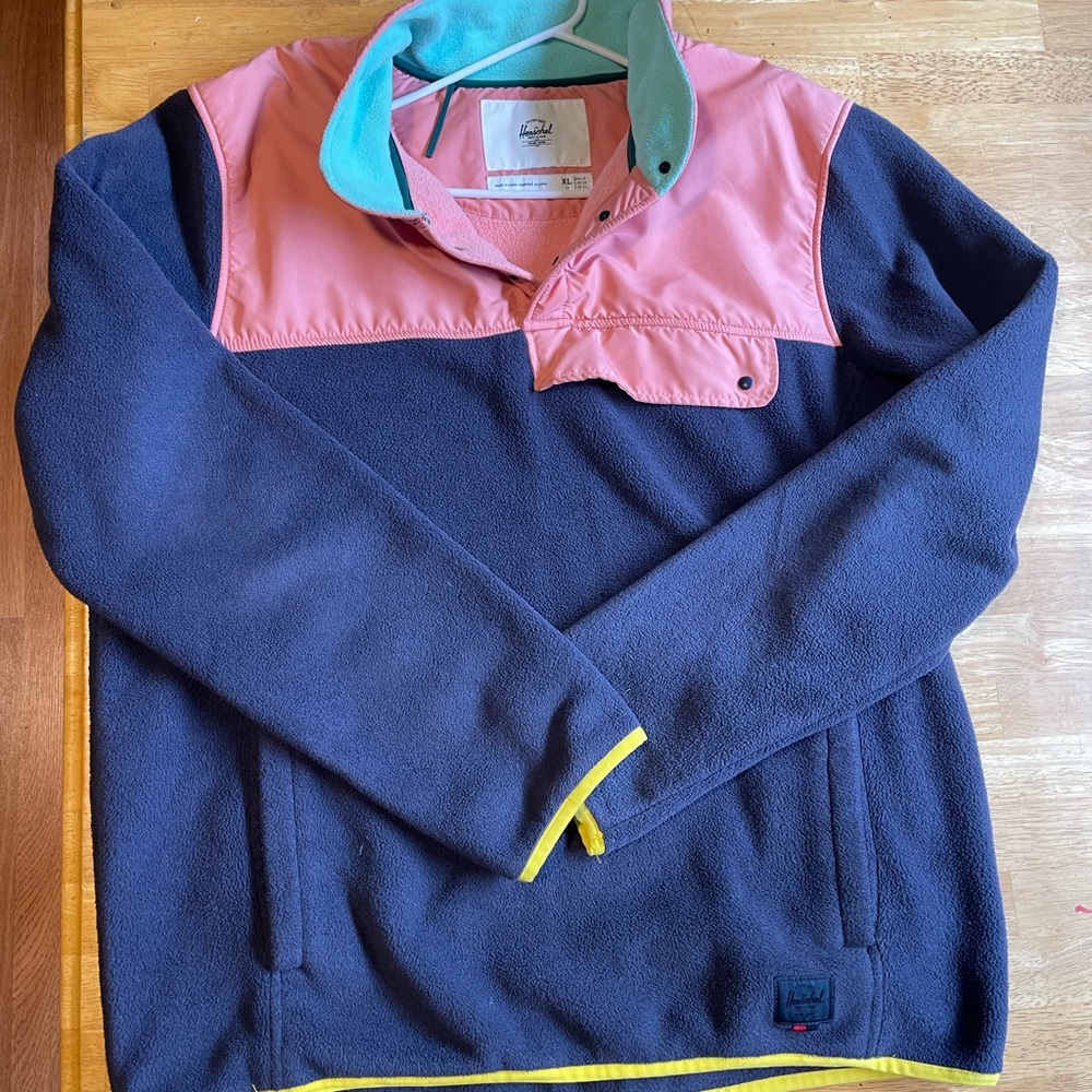 Hershel Colorblock Fleece Pullover Sweater L /XL